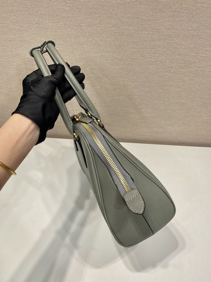 Pra*a top handle bags